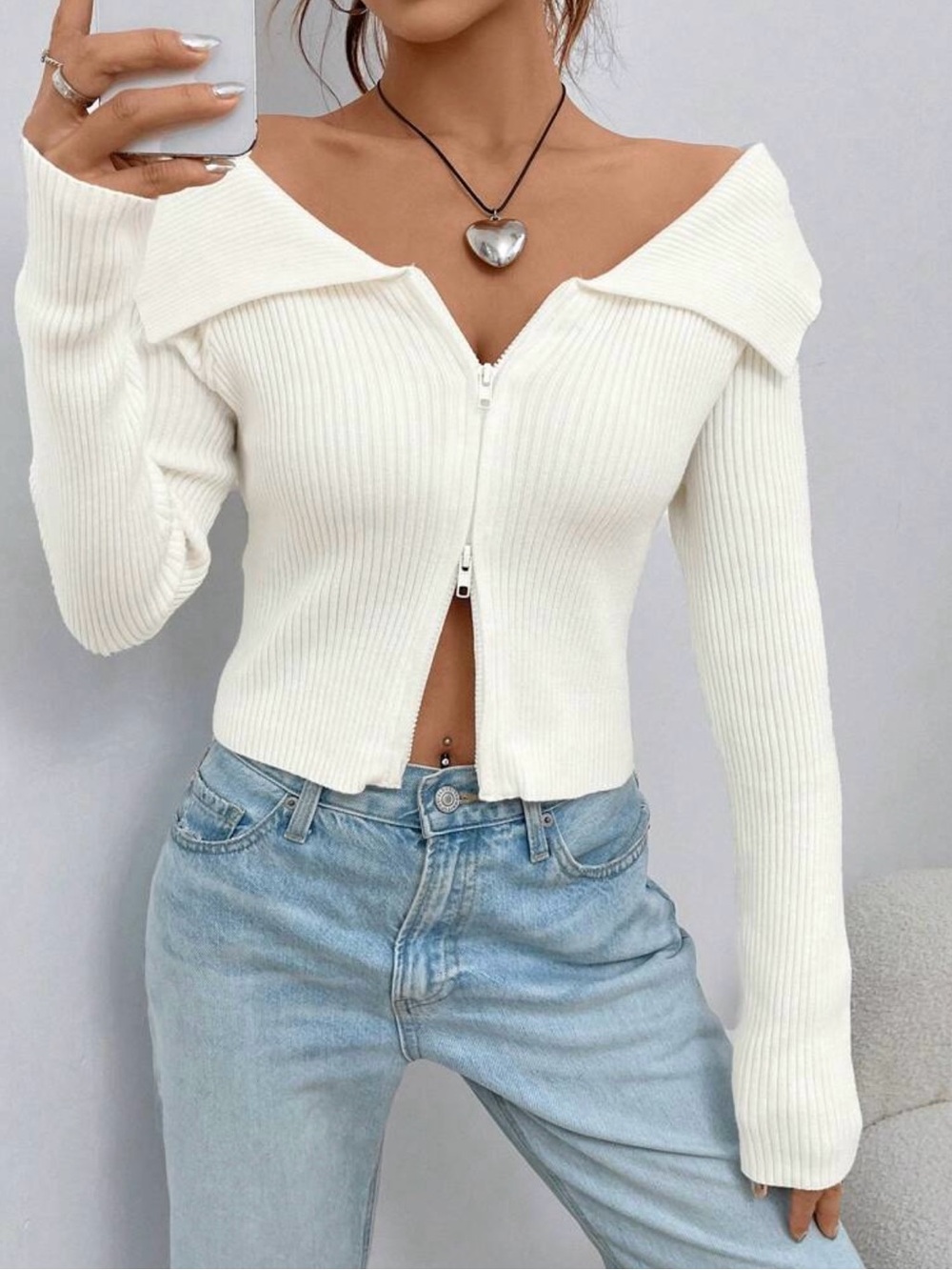 Off-Shoulder Ribbed Zip Front Sweater - White Size S